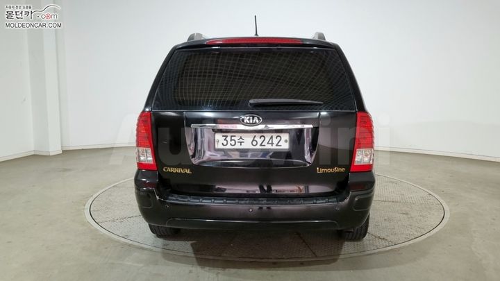 Kia Carnival 2013 — 4