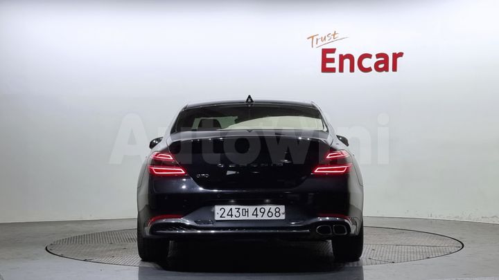 Genesis G70 2021 — 4