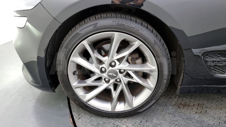 Genesis G70 2021 — 5