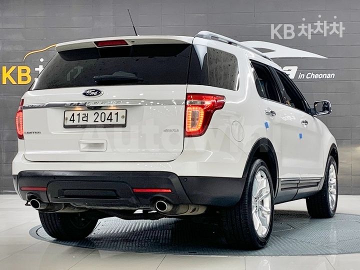 Ford Explorer 2014 — 2