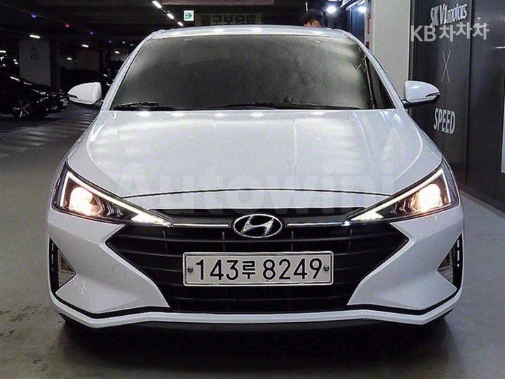 Hyundai Avante 2019 — 2