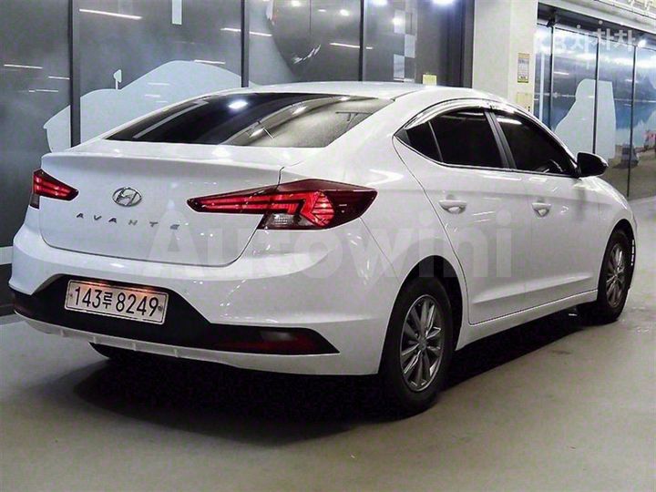 Hyundai Avante 2019 — 4
