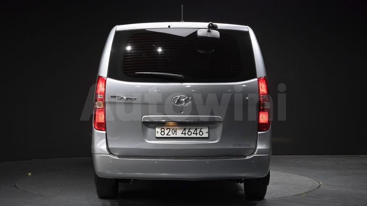 Hyundai Starex 2019 — 4