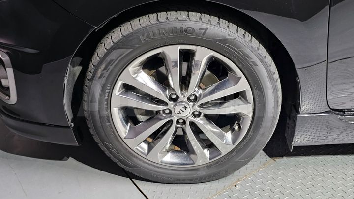 Kia Carnival 2018 — 5