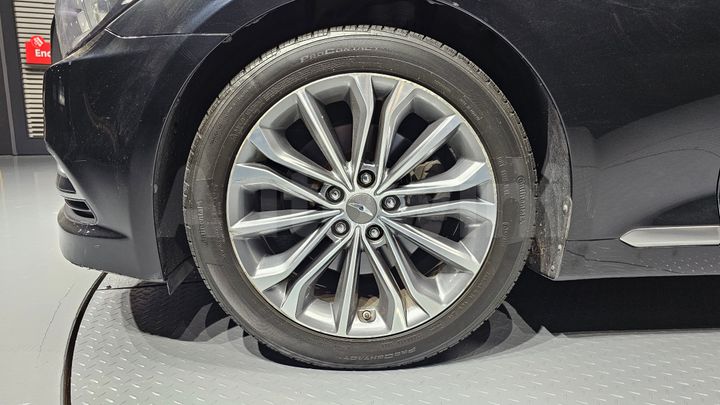 Hyundai Genesis 2016 — 5