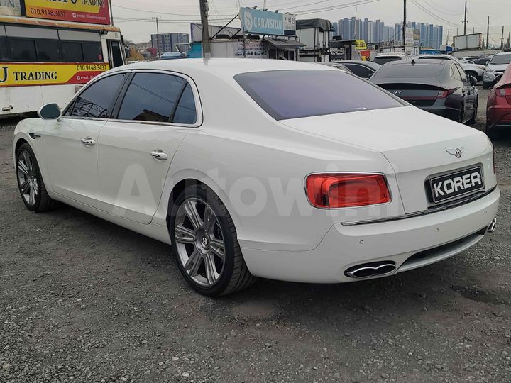 Bentley Fly Spur