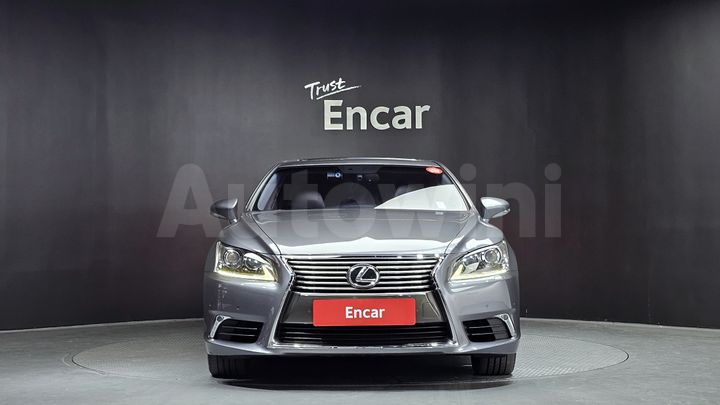 Lexus LS 2013 — 3