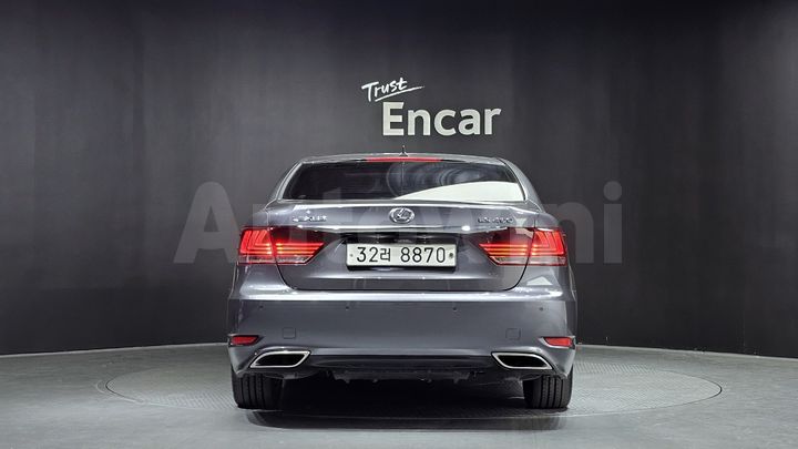 Lexus LS 2013 — 4