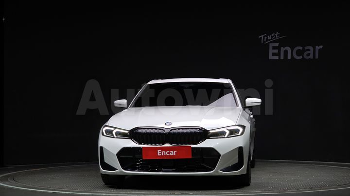 BMW 3 Series 2024 — 3