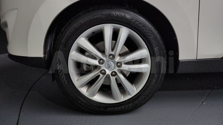 Hyundai Tucson 2013 — 5