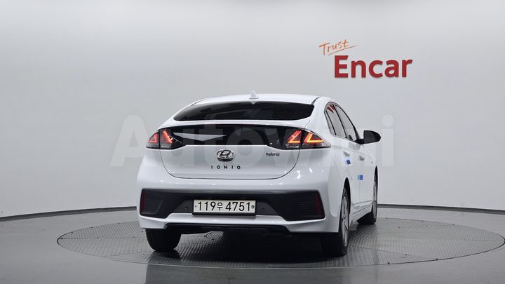 Hyundai Ioniq 2020 — 4