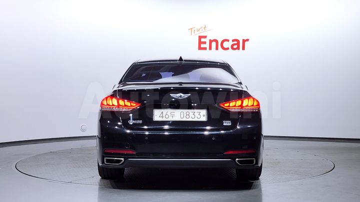 Hyundai Genesis 2016 — 4