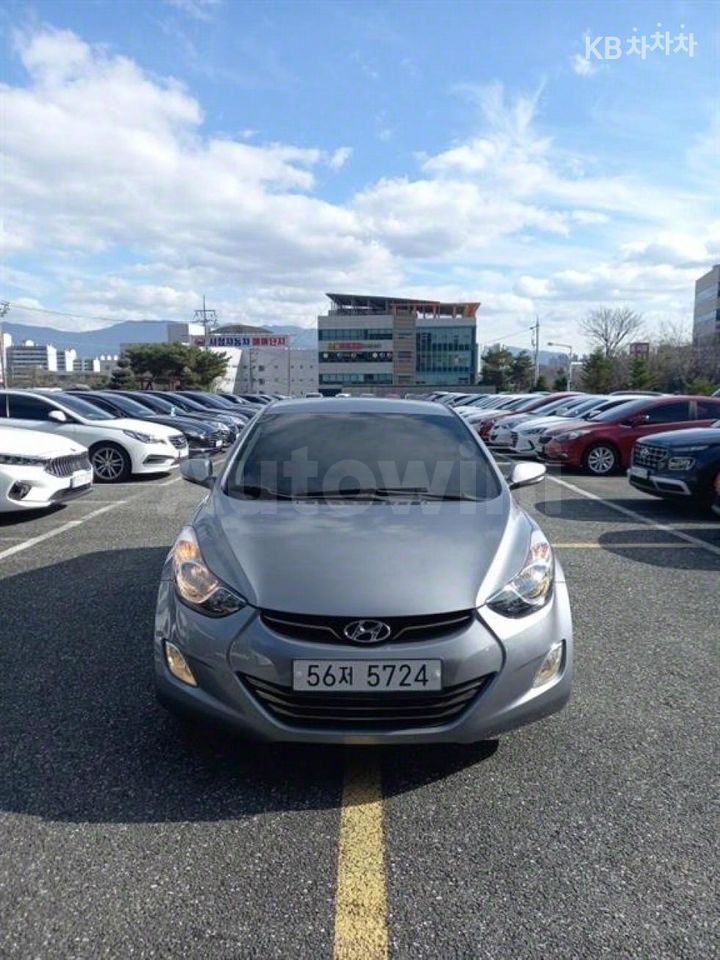 Hyundai Avante