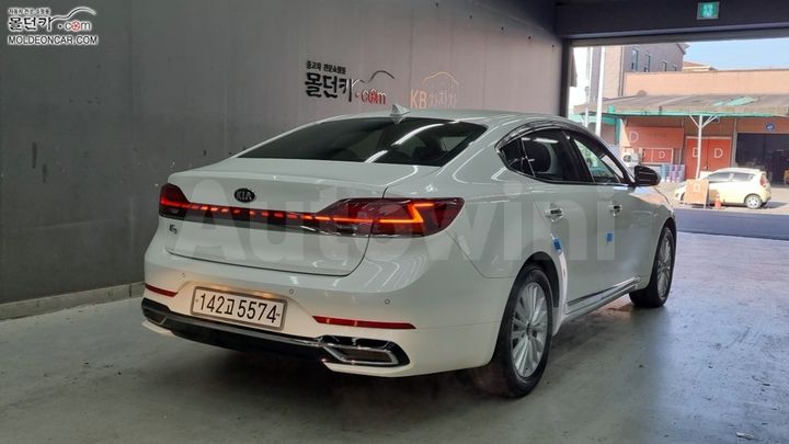 Kia K7 2020 — 2