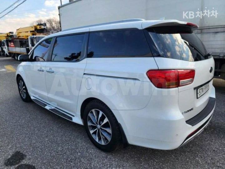 Kia Carnival 2016 — 4