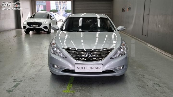 Hyundai Sonata 2010 — 3
