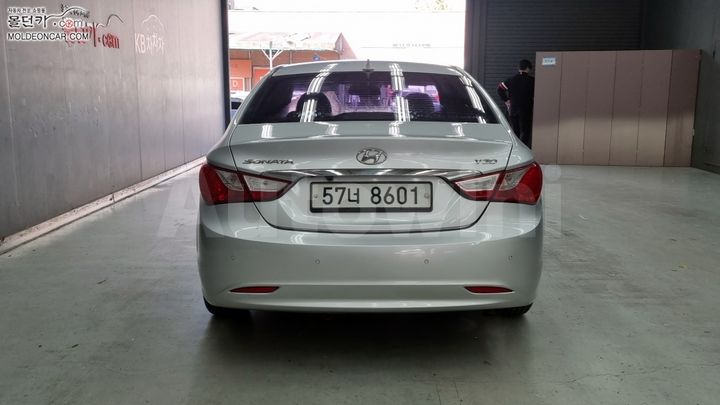 Hyundai Sonata 2010 — 4