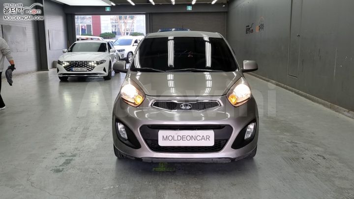 Kia Morning 2011 — 3