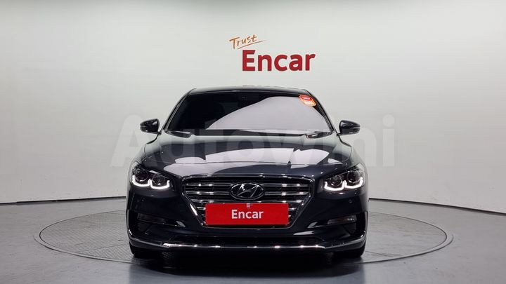 Hyundai Grandeur 2018 — 3