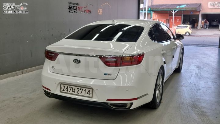 Kia K7