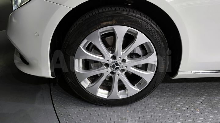 Mercedes Benz E Class