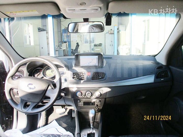 Renault SM3