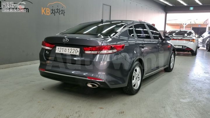 Kia K5