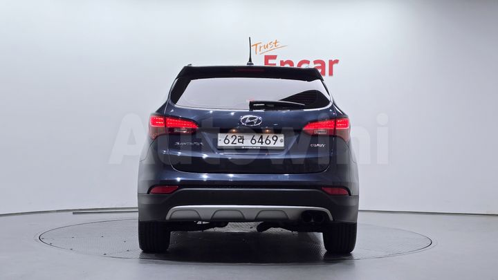 Hyundai SantaFe 2014 — 4