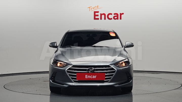 Hyundai Avante 2017 — 3