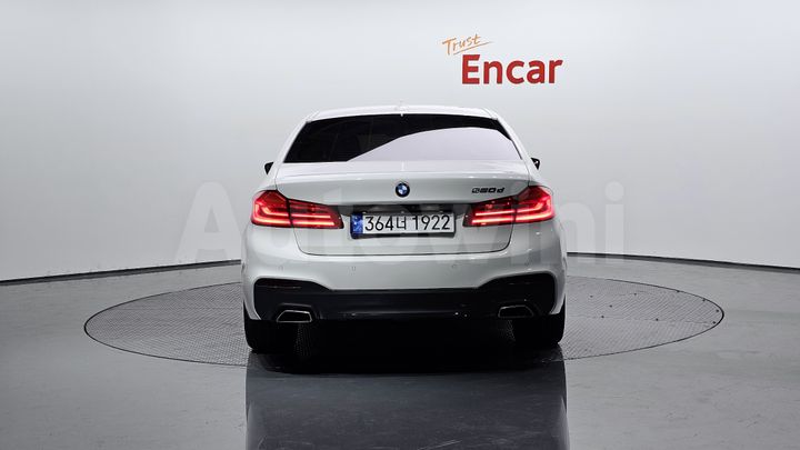 BMW 5 Series 2017 — 4