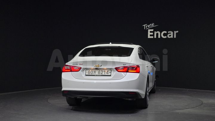 Chevrolet Malibu 2018 — 4