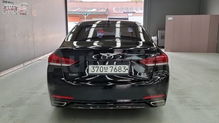 Genesis G80 2019 — 4