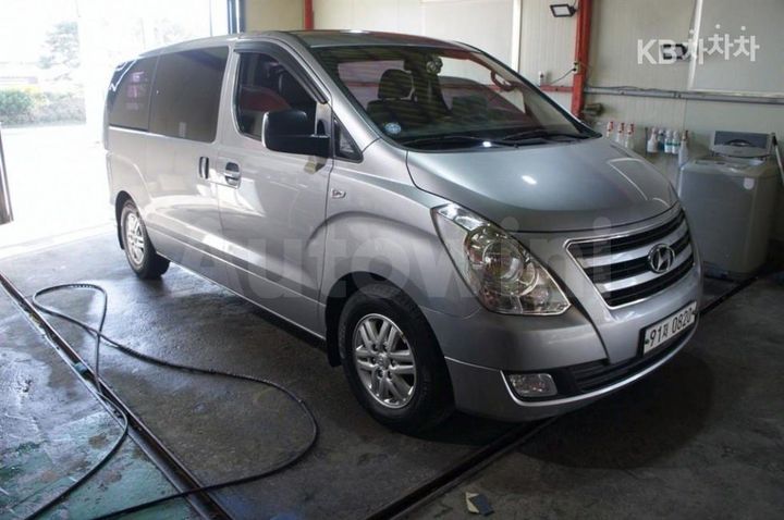 Hyundai Starex 2018 — 3