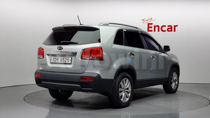 Kia Sorento 2012 — 2