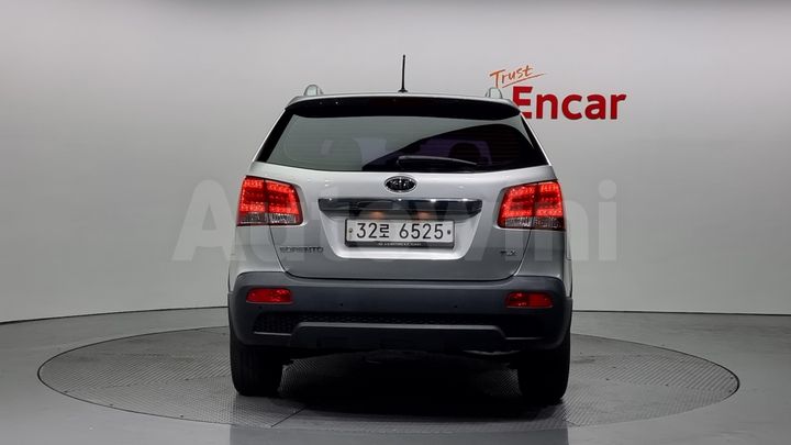 Kia Sorento 2012 — 4