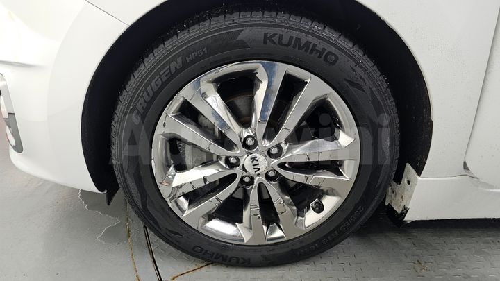Kia Carnival 2017 — 5