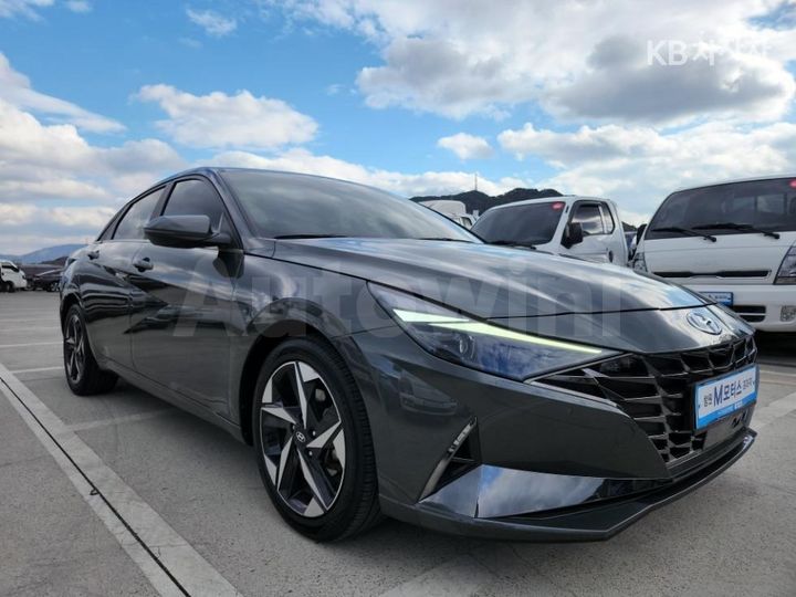 Hyundai Avante 2021 — 2