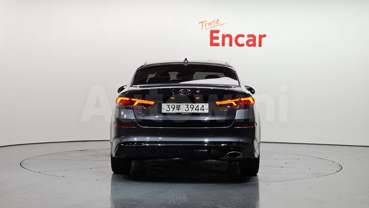 Kia K5 2019 — 4