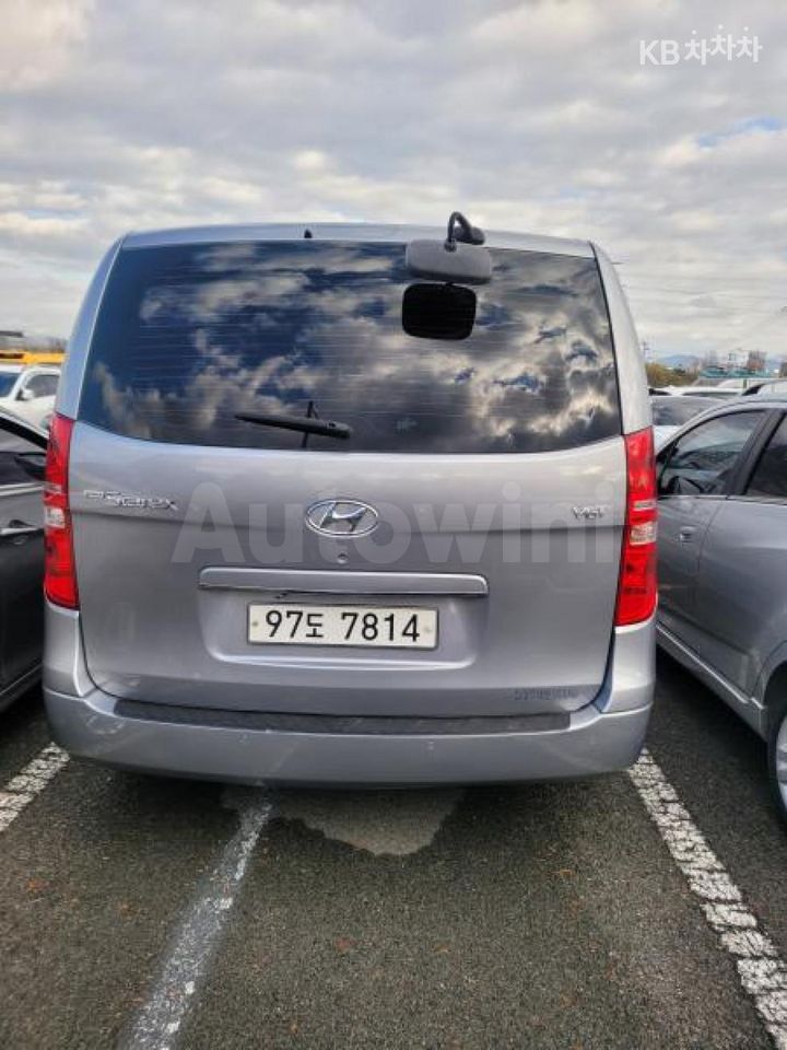 Hyundai Starex 2017 — 3
