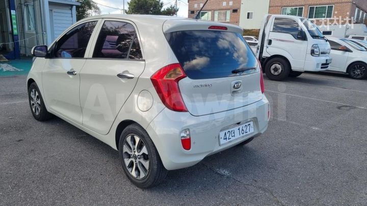 Kia Morning 2015 — 4