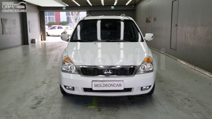 Kia Carnival 2014 — 3