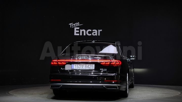 Audi A8 2020 — 4