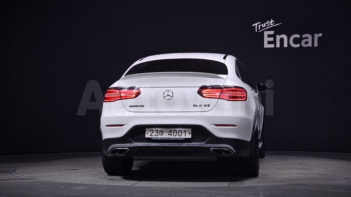 Mercedes-Benz GLC Class 2018 — 4