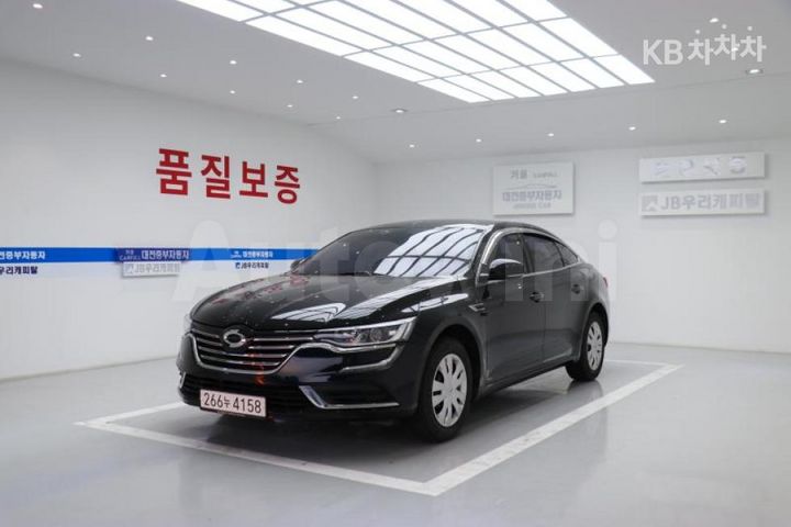 Renault SM6