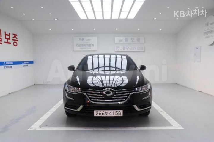 Renault SM6