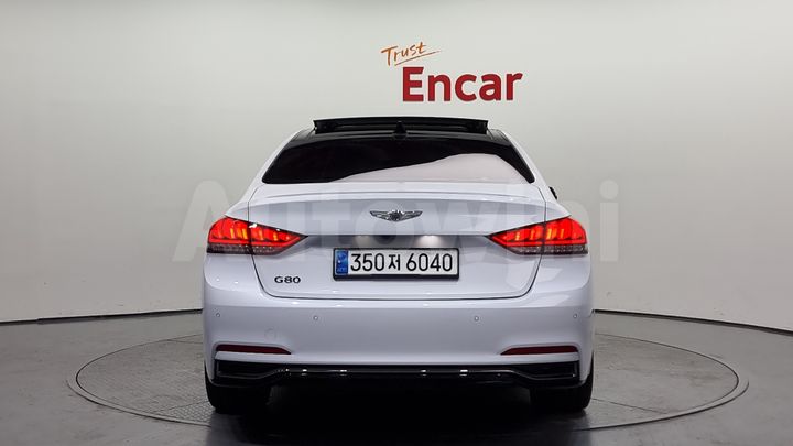 Genesis G80 2018 — 4
