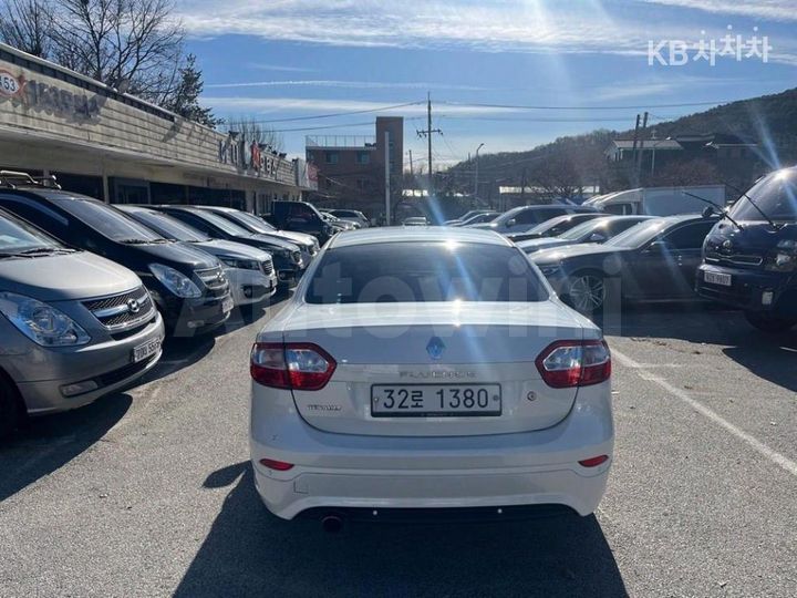 Renault SM3 2013 — 3