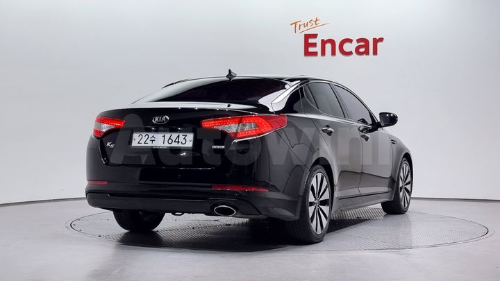 Kia K5 2013 — 2