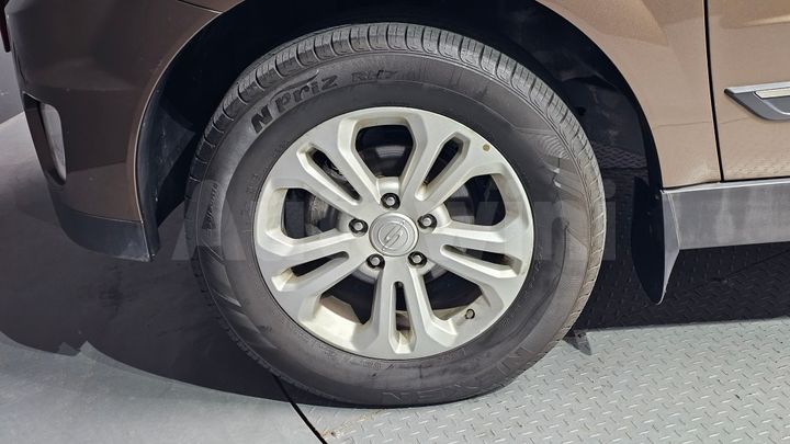 KGM (Ssangyong) Korando 2017 — 5