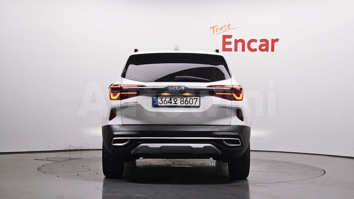 Kia Seltos 2023 — 4